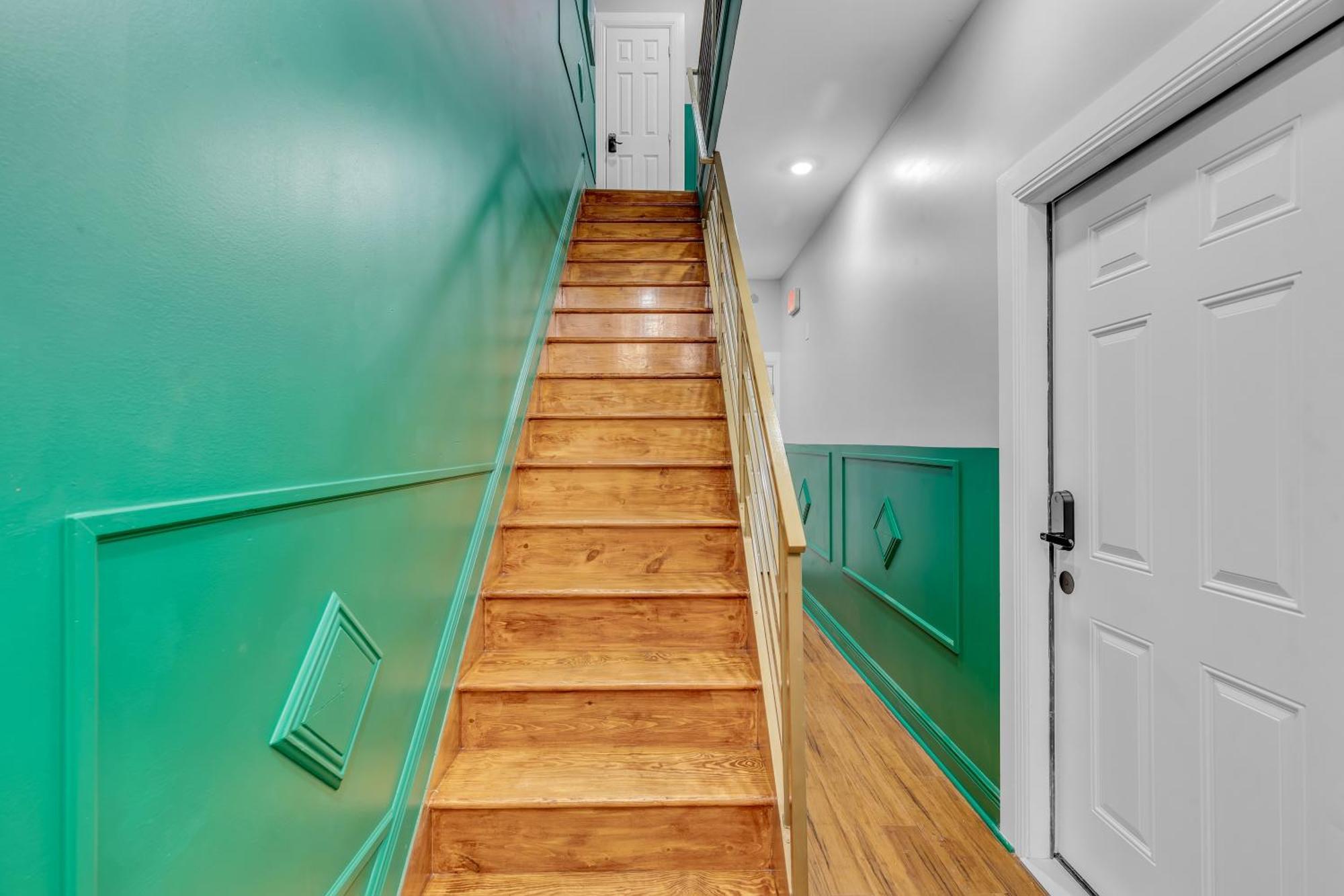 Fairmount Art Museum Center Apartment